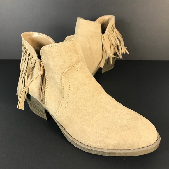 AE faux leather tassel ankle boots - Picture 2 of 9